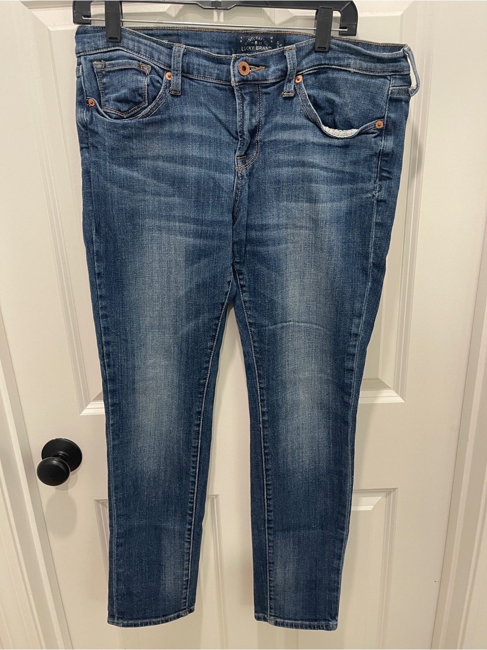 Lucky Brand Skinny Jeans in Blue Wash